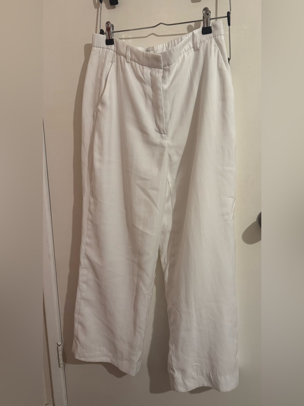 Abercrombie & Fitch White Wide-Leg trousers